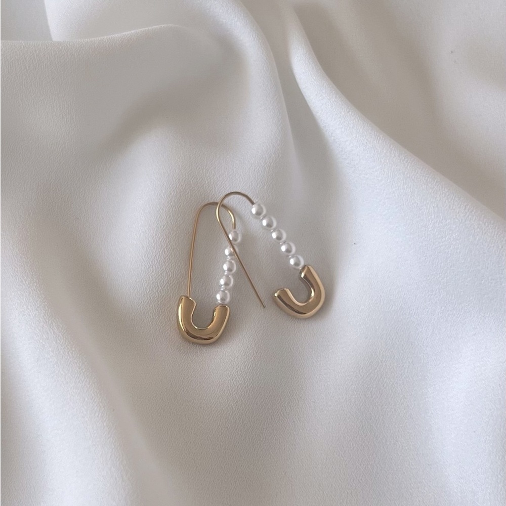 !!!Gorgeous!!! 18K Gold Plated Stainless Steel Jewelry - Picture 7 of 16